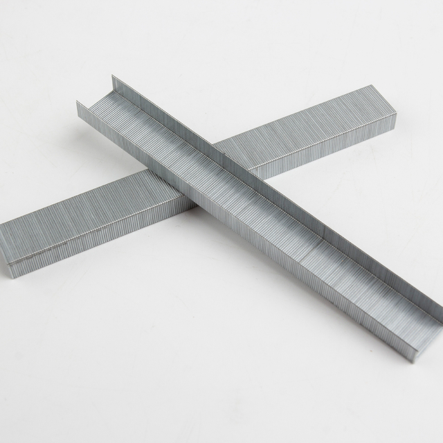 Factory wholesale lower price standard 26/6 66/6 No56 office staples for School 